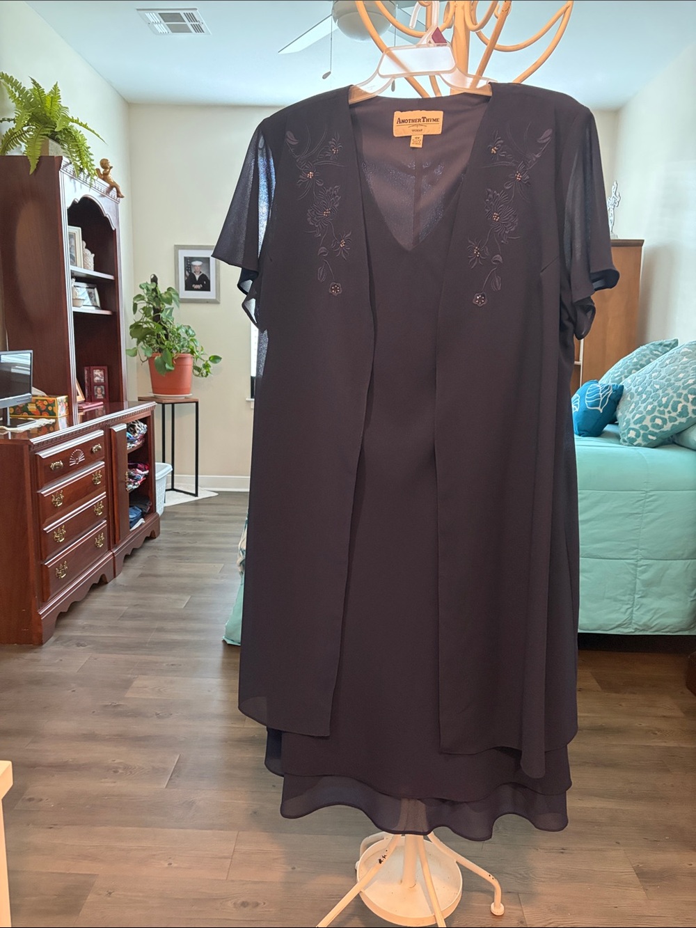 AnotherThymeNavyEveningDressWithAttached SheerFloralEmbroideredJacket Size 18W